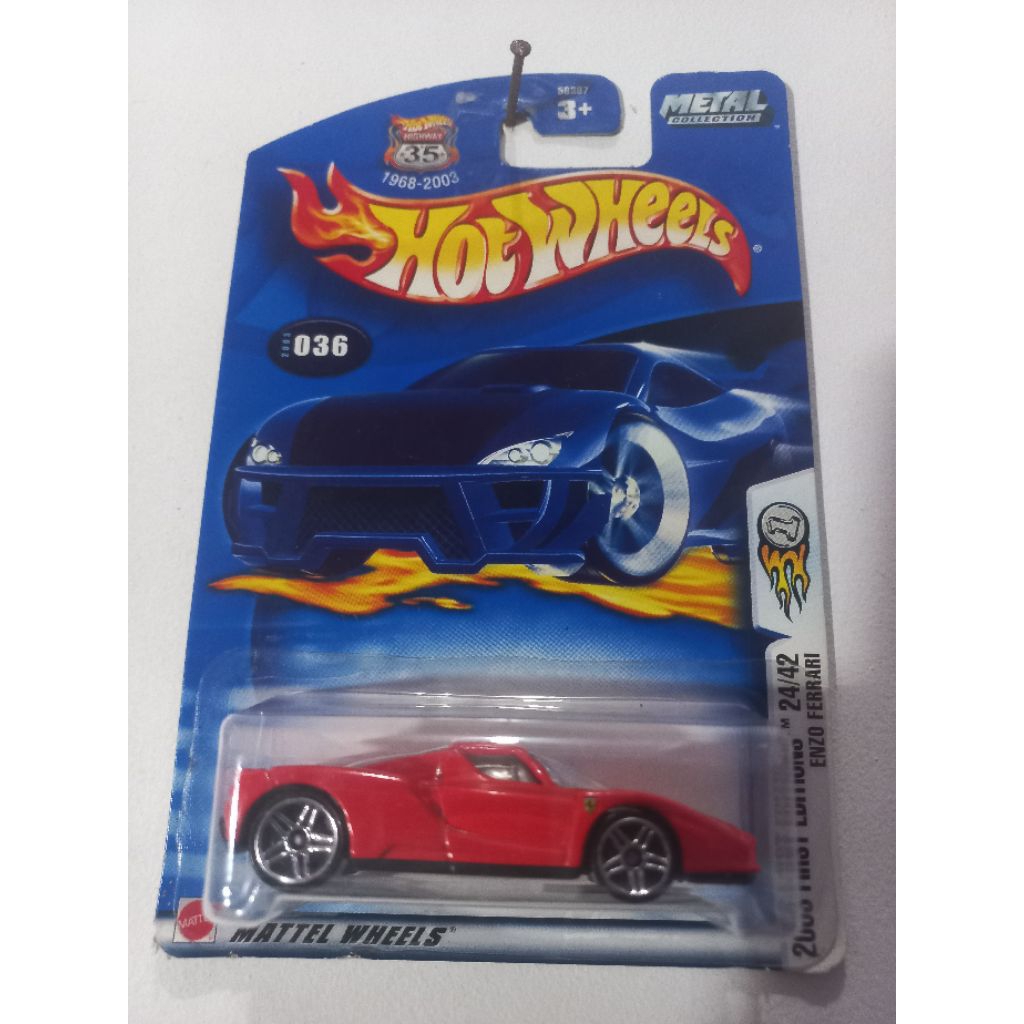 hotwheels Ferrari Enzo merah