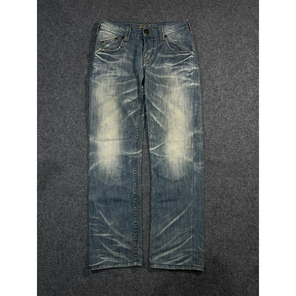 Celana jeans fading Shane second