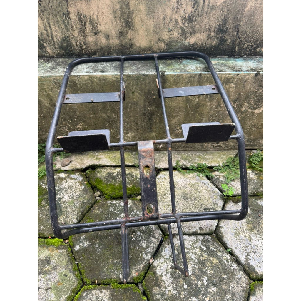 backrak tengah vespa classic