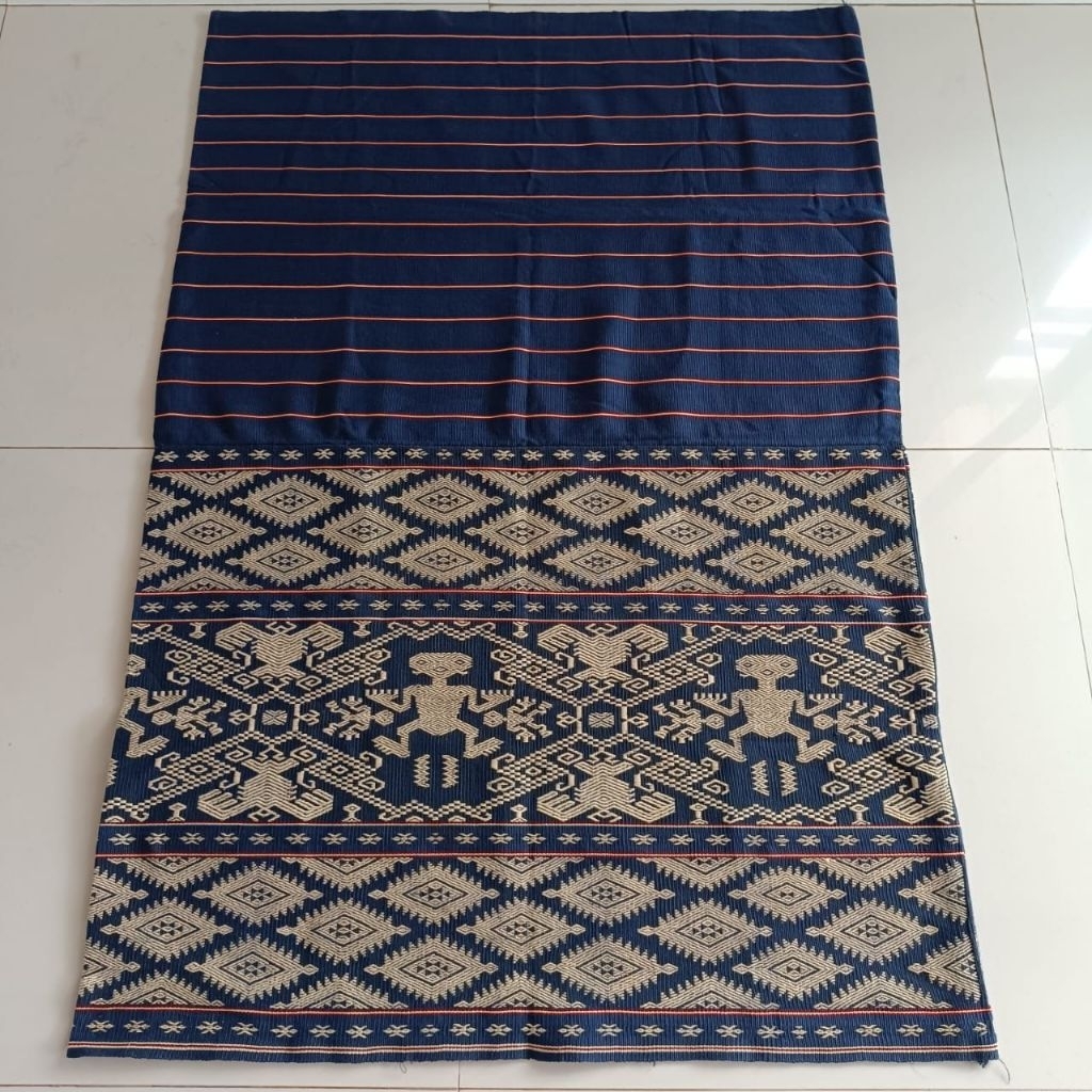 Sarung Tenun NTT Sumba Pahikung