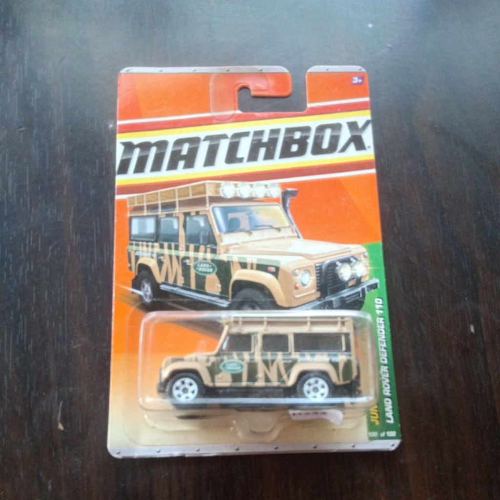 matchbox land Rover defender 110 jungle explorers