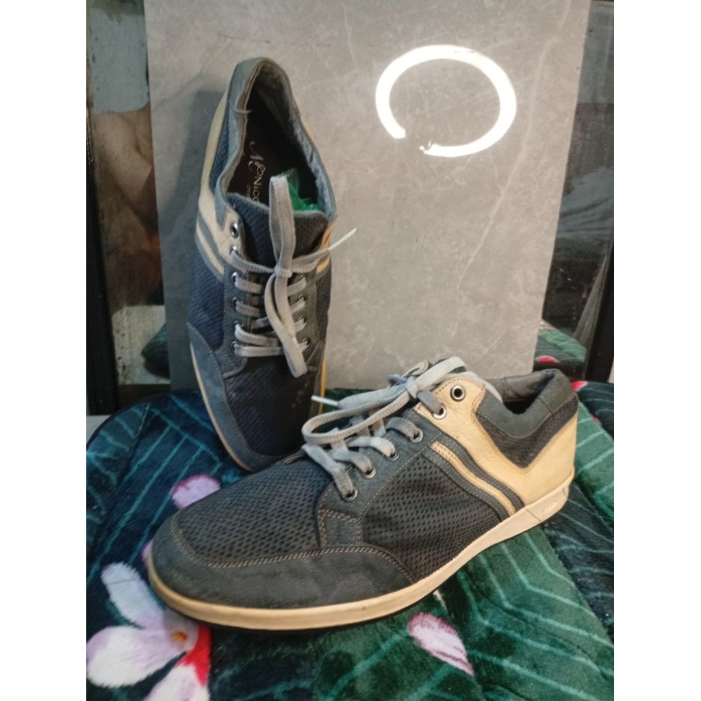 sepatu second branded size 46