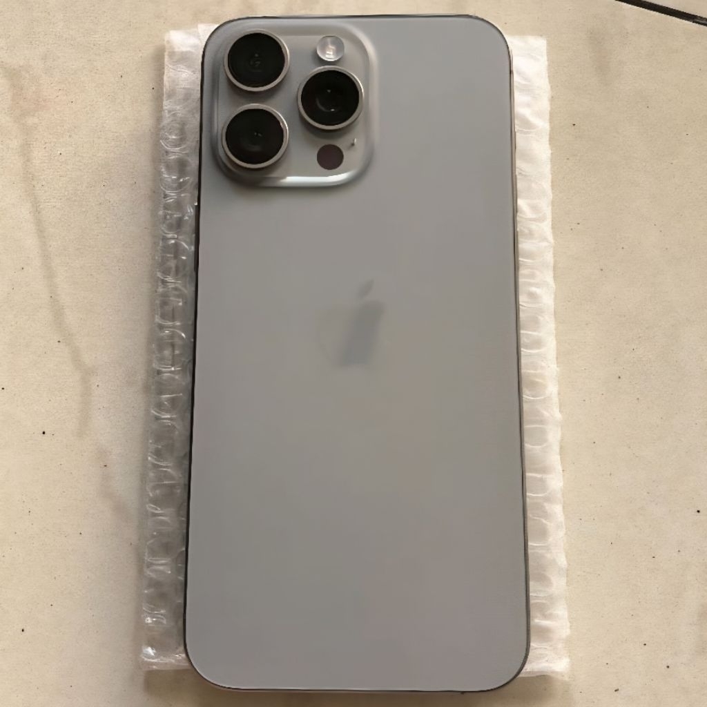 iPhone 15 PRO MAX internal 256gb