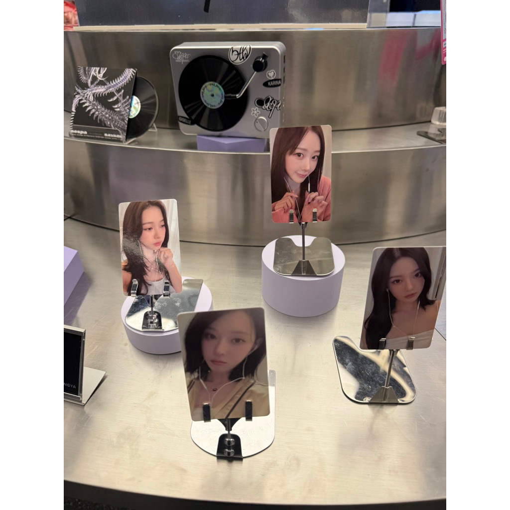 [PRE ORDER] MD TURNTABLE BLUETOOTH SPEAKER 5TH ANNIVERSARY AESPA KARINA GISELLE WINTER NINGNING OFFI