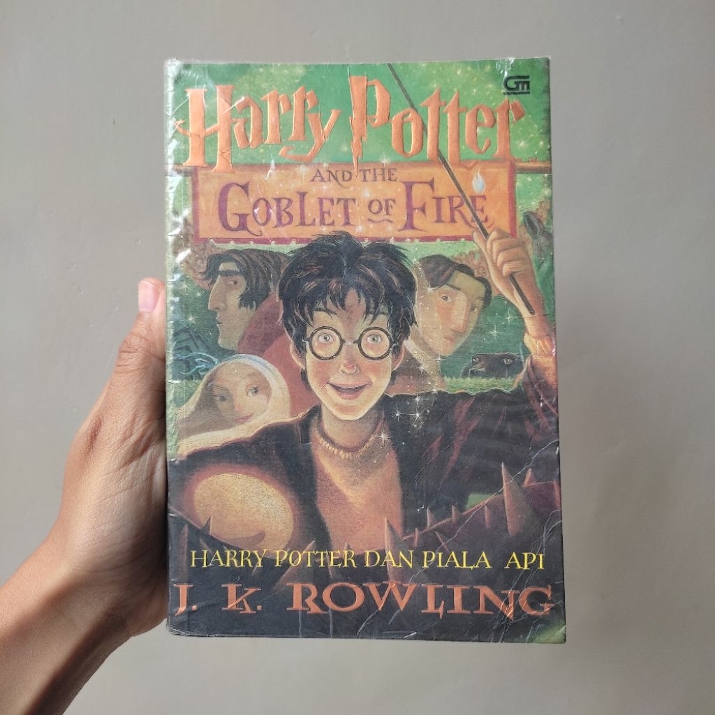 Harry Potter and The Goblet Of Fire (Harry Potter dan Piala Api) (Preloved) | Novel Harry Potter | N