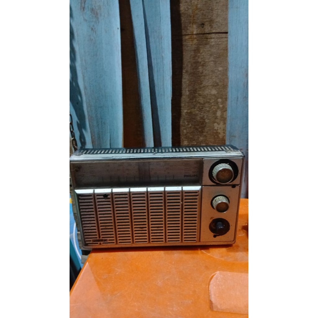 Radio philips 85rb jadul antik kuno lawas vintage display anggap mati