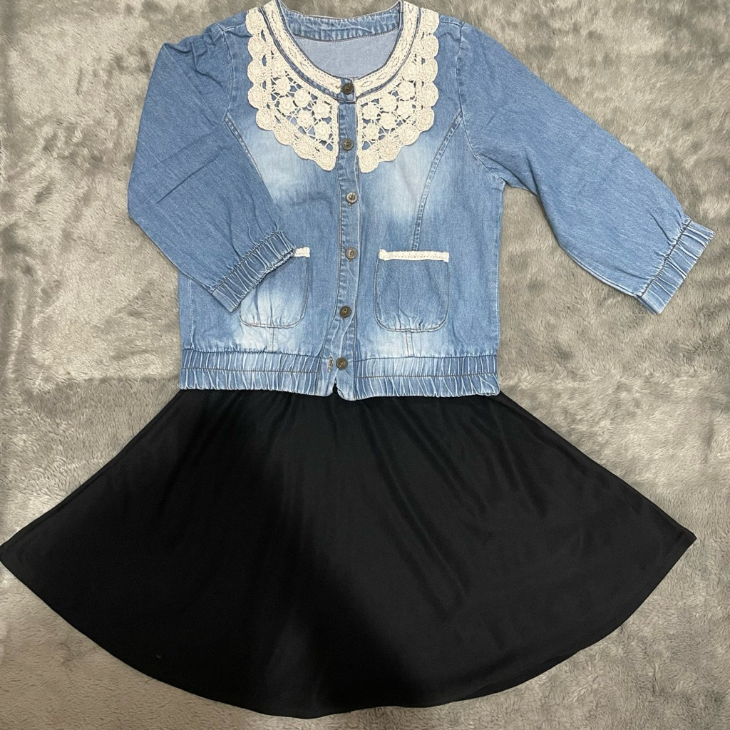 Denim & Rok Hitam (preloved)