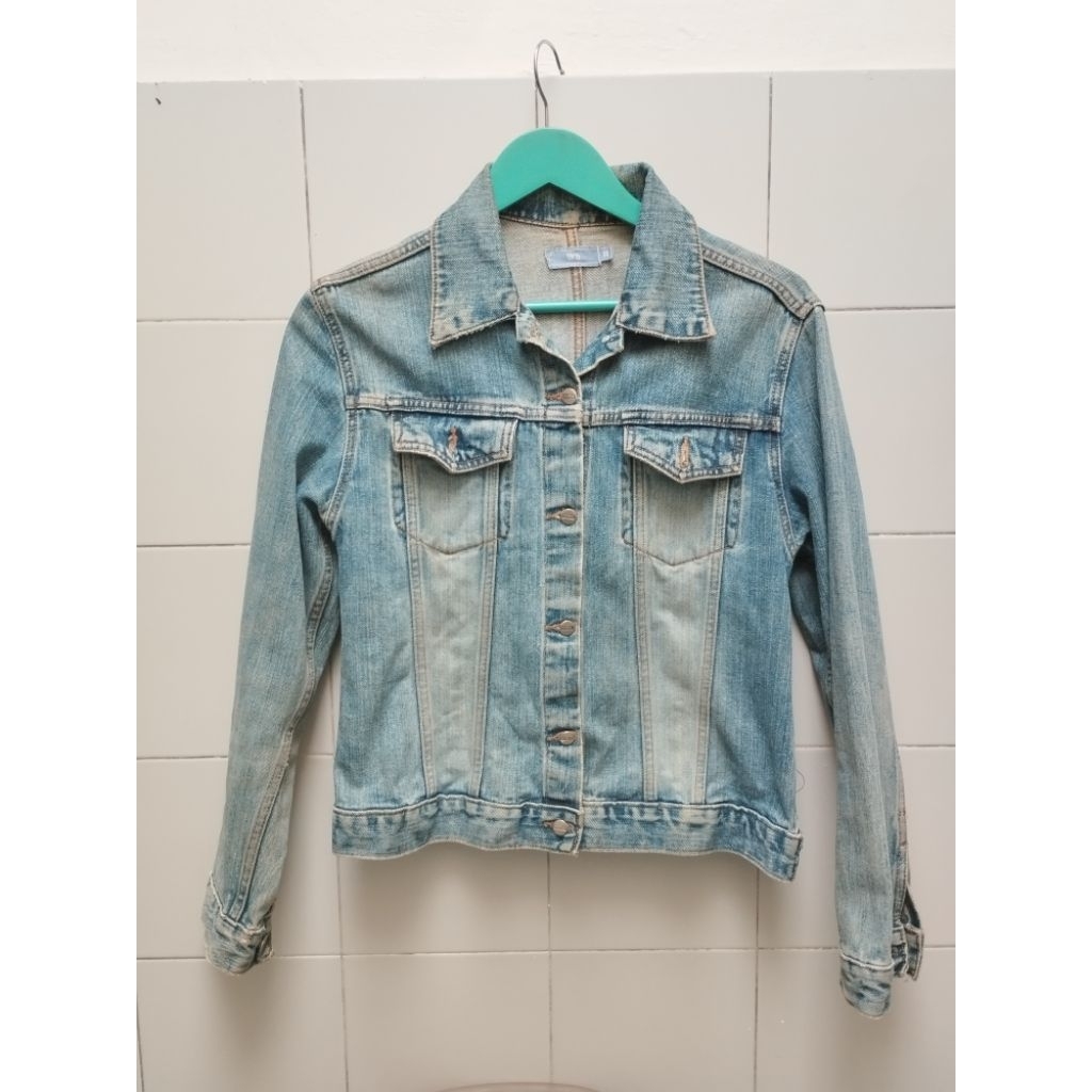 Jaket Jeans Tirajeans size s preloved