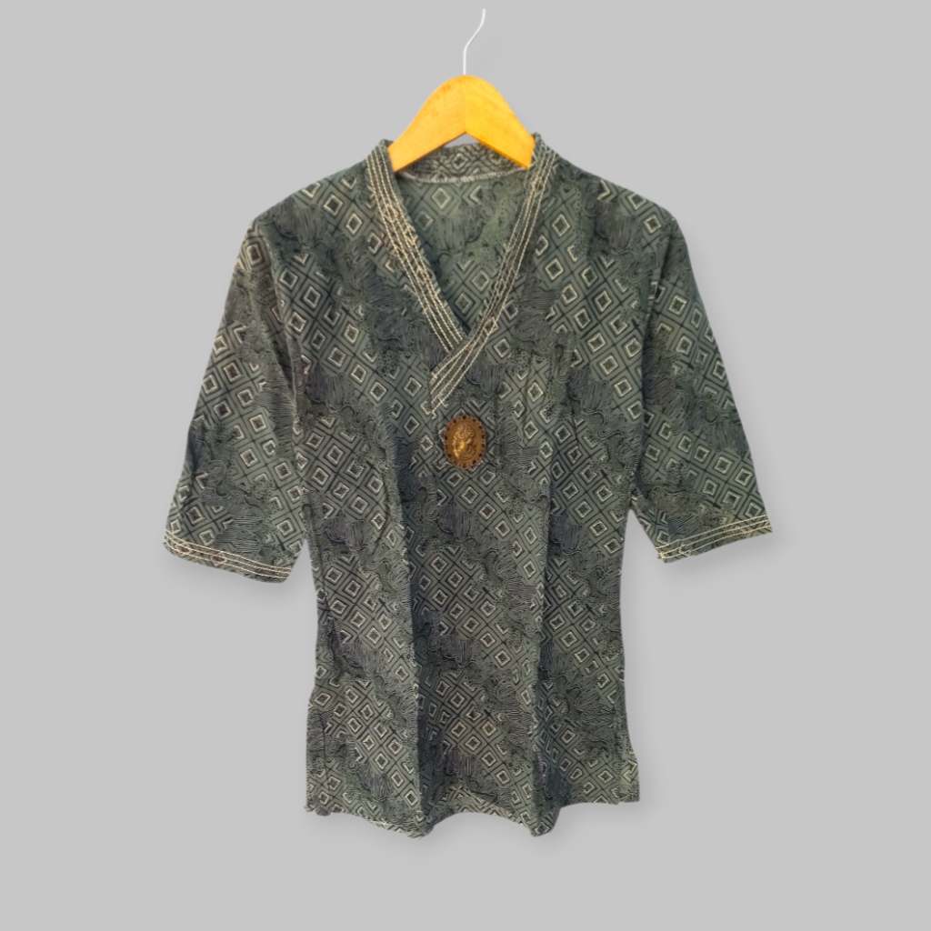Blouse Batik Hijau Sage Atasan Wanita