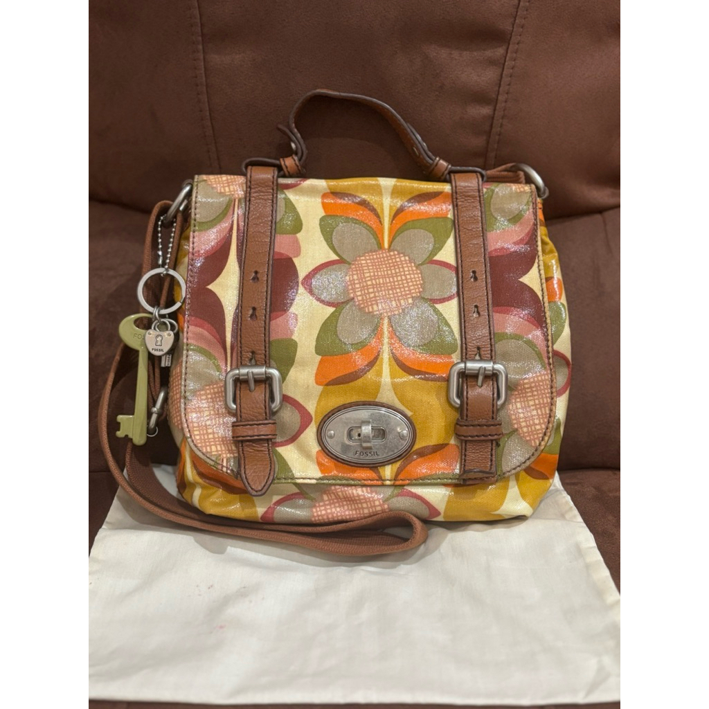 Fossil Keyper Sling Bag