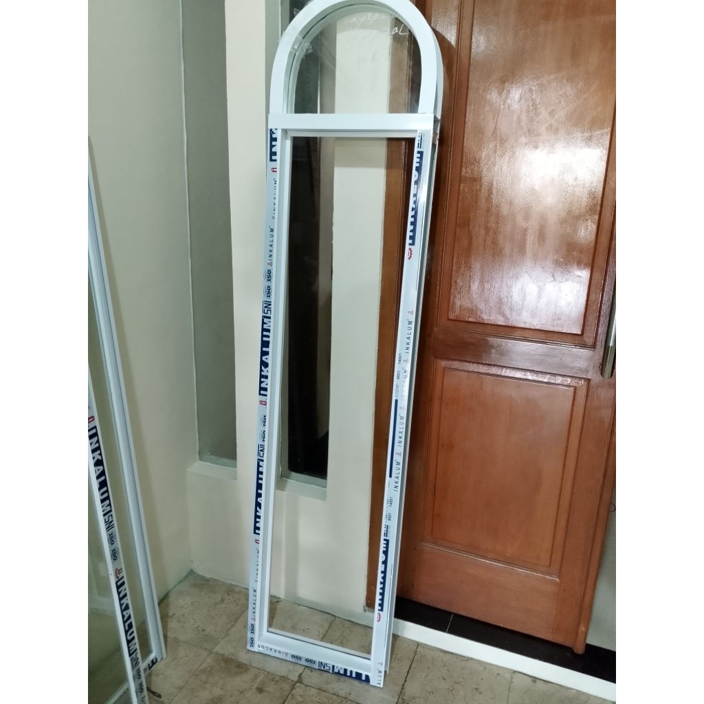 kusen jendela lengkung aluminium 1 daun jendela estetik