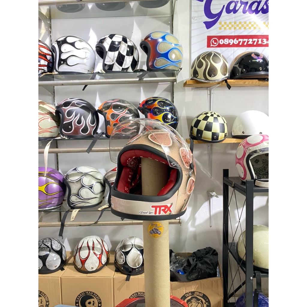 Helm Honda Trx flame Custom