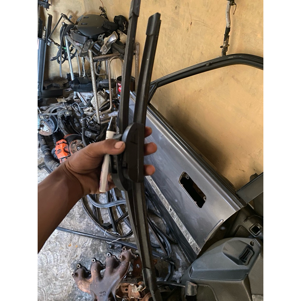 wiper karet universal