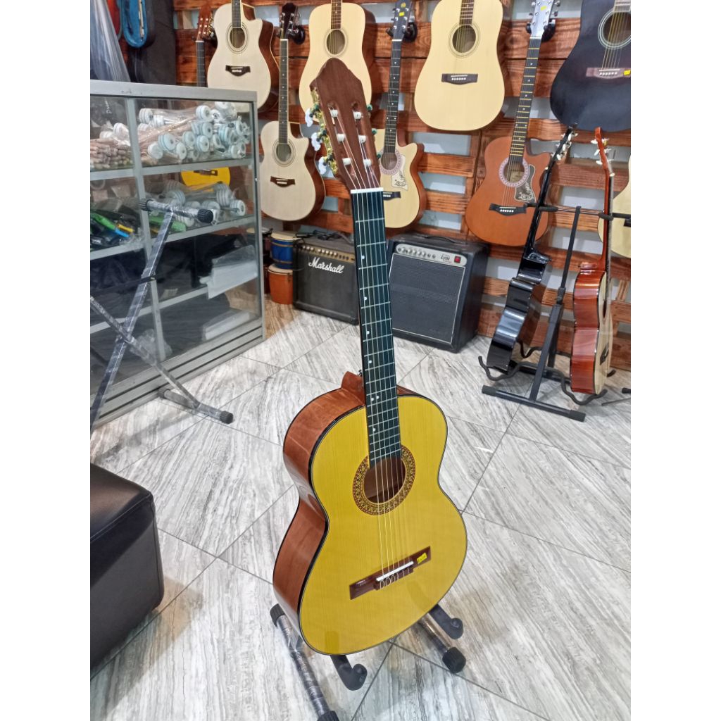 Gitar Klasik Nilon Murah Bergaransi | Classic nylon Guitars | Maestro Musik
