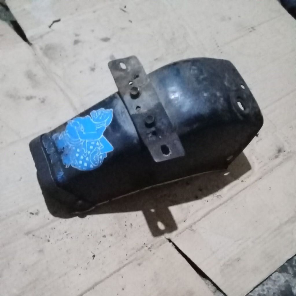 spakbor belakang suzuki rc 100 rc 80 Bravo