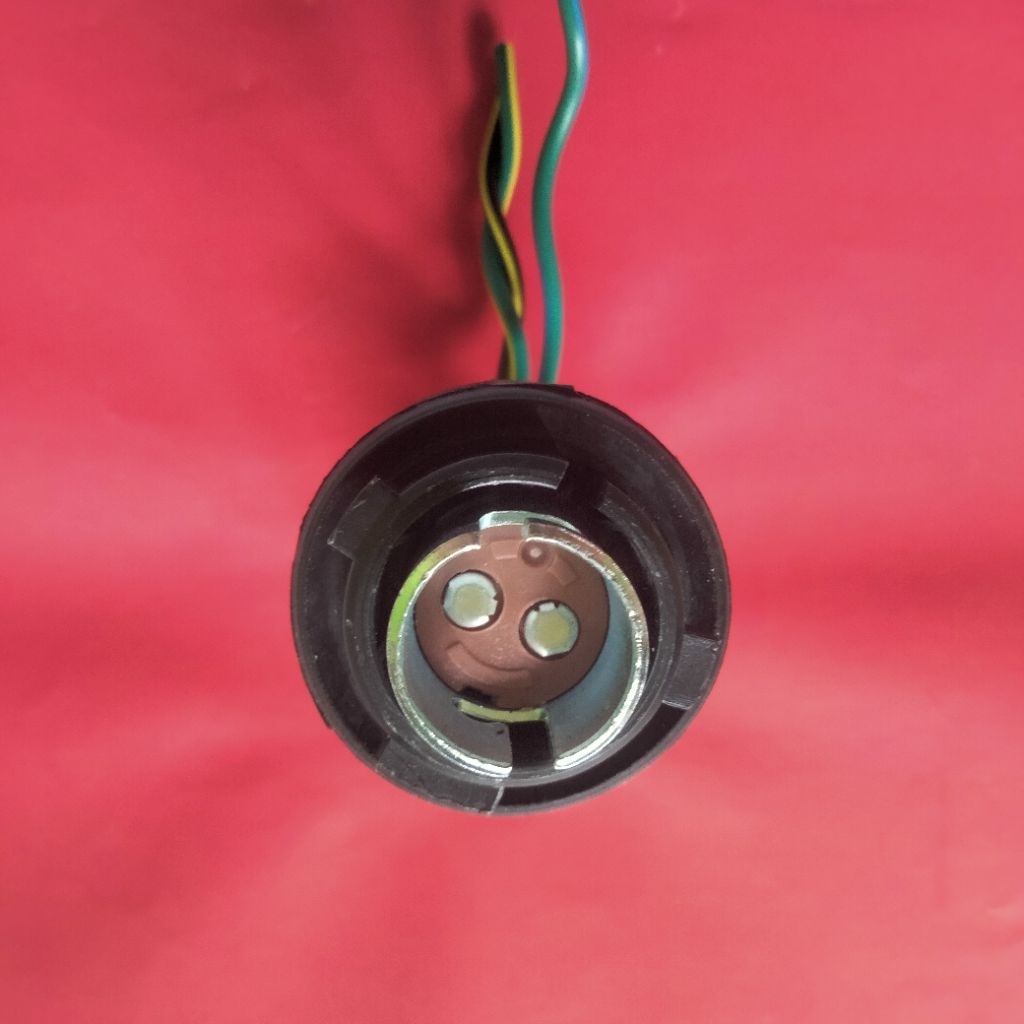 fiting lampu stop,soket lampu belakang stop lampu rem .SOCKET SOKET FITING LAMPU BELAKANG. Stop lamp