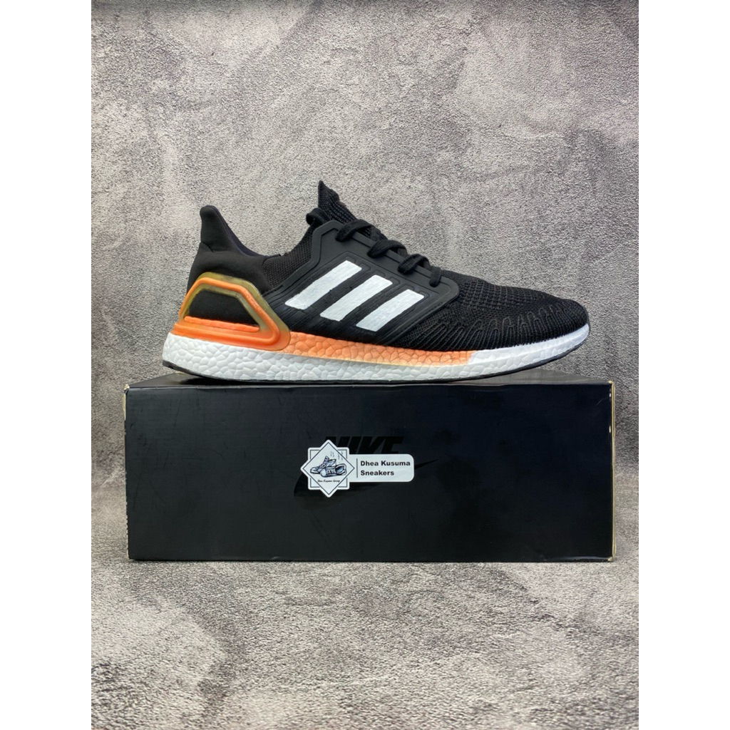 Sepatu Second Adidas Ultraboost 20 Black Signal Corak Size 49 1/3  Original Guarantee 100%