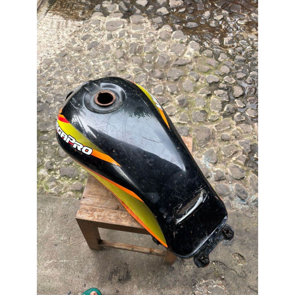 Tangki Honda megapro lama megapro hiu ori bekas