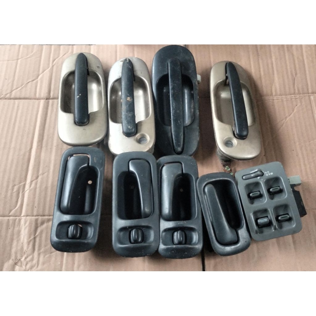 tombol power window crv gen 1