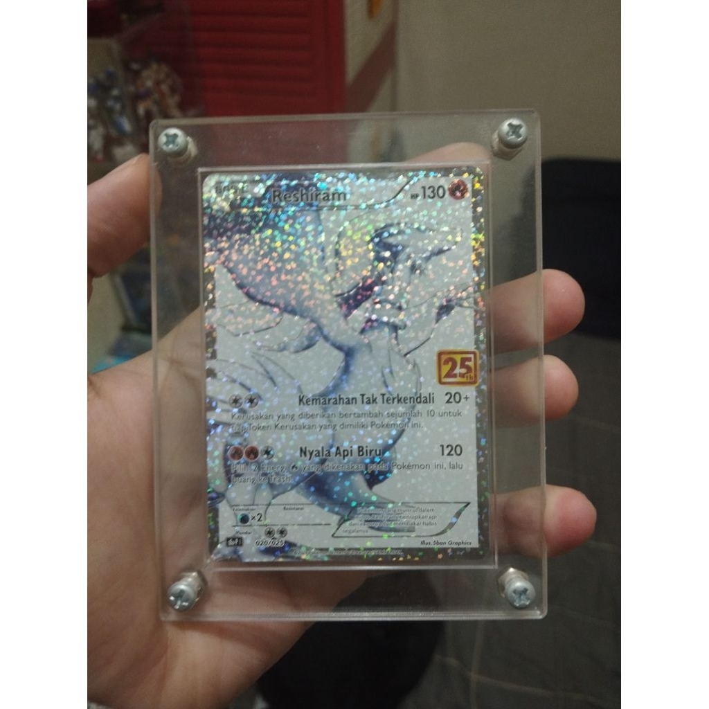 Pokemon TCG Reshiram 25th Anniversary edition