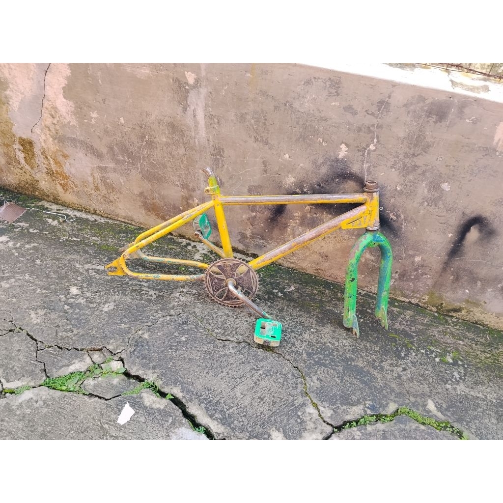 FRAME Fork SEPEDA OS BMX JADUL NITAKA JAPAN INCLUDE CRANK PEDAL VINTAGE