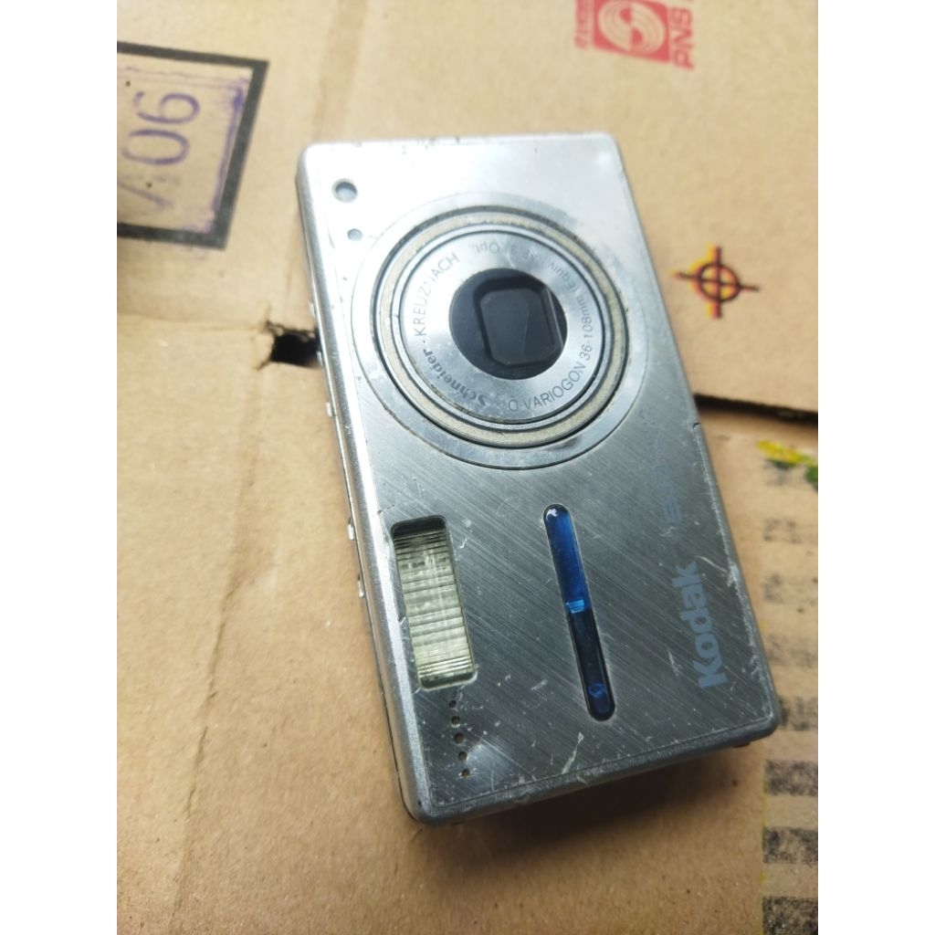 Kamera digital kodak easyshare v530  minus