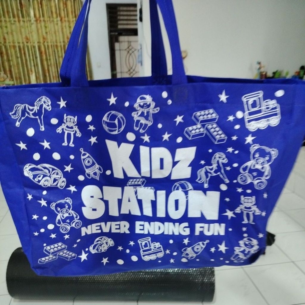 Kidz Station Paperbag Authentic