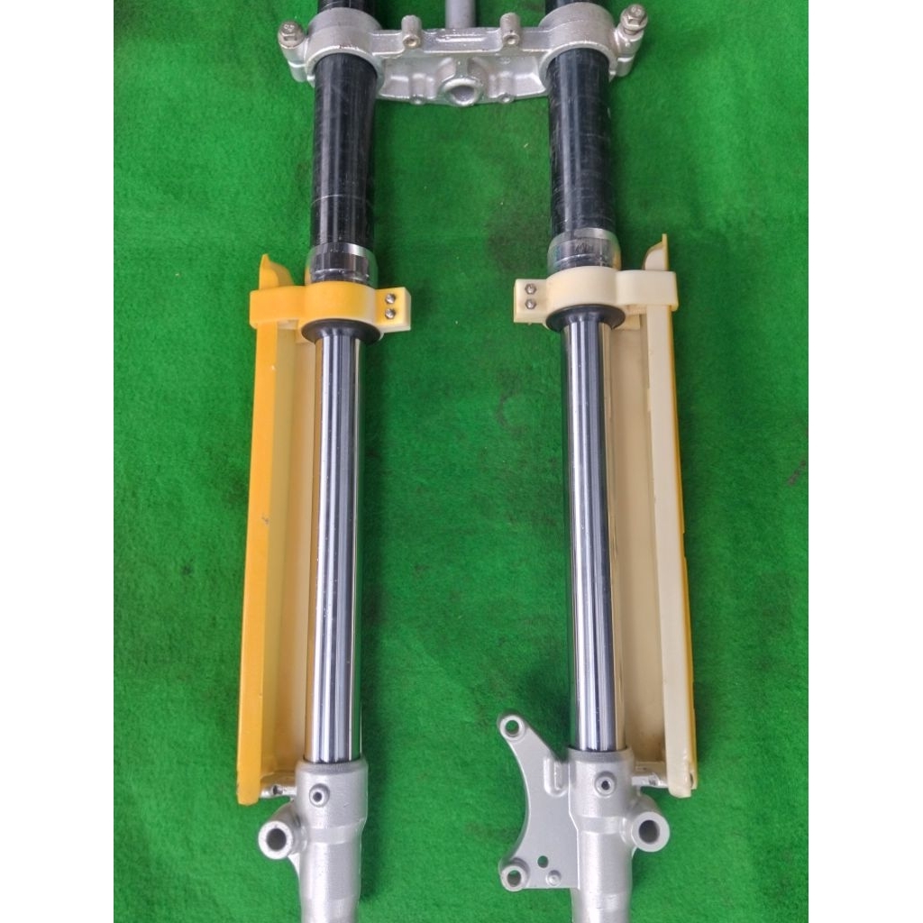 shockbreker depan USD KLX mrek scarlet copotan