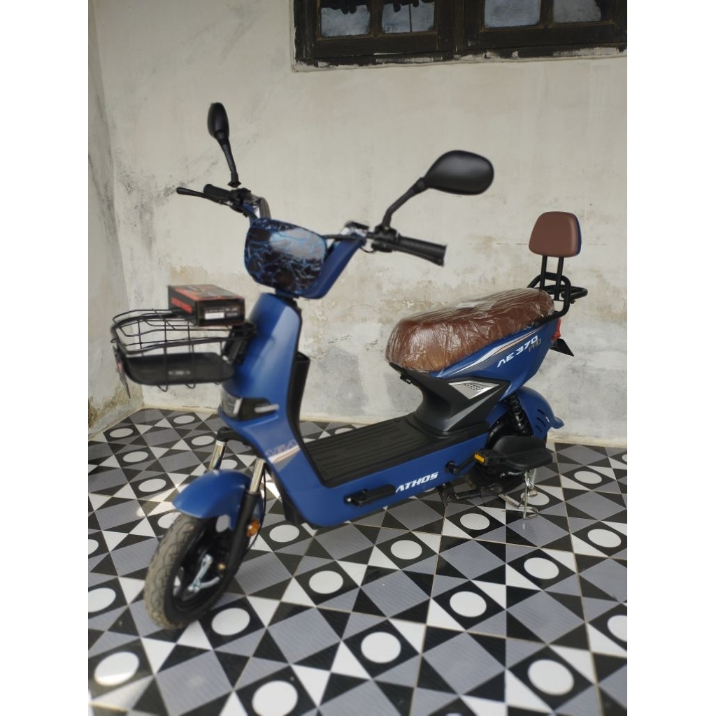 Sepeda Listrik Aghatos AE 370 PRO Biru Sepeda Listrik Murah Sepeda Listrik Termurah