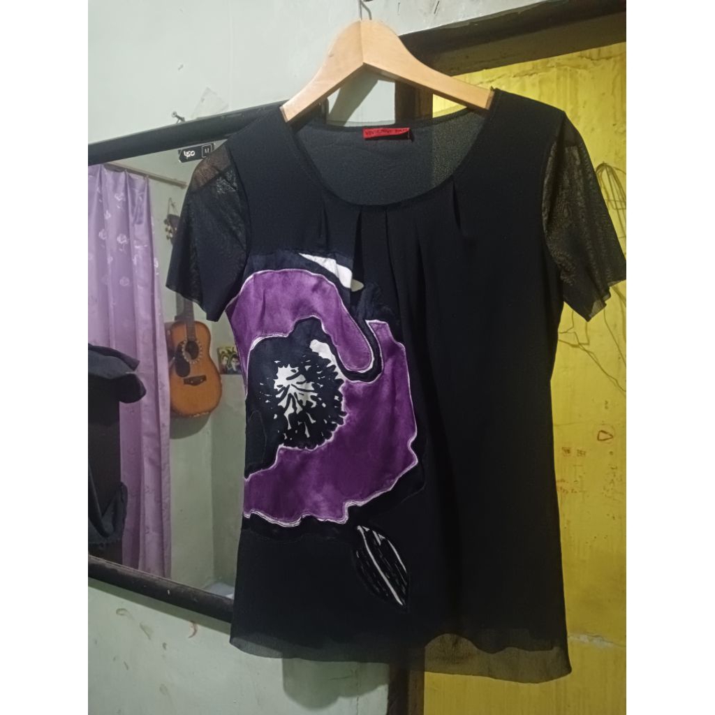 Vivienne tam blouse flower design