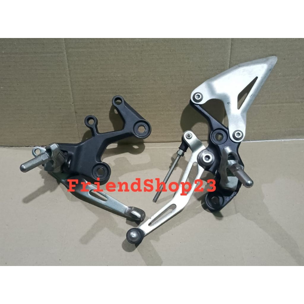 footstep postep depan KIRI KANAN All New Ninja 250 fi new th 2018-2025 original