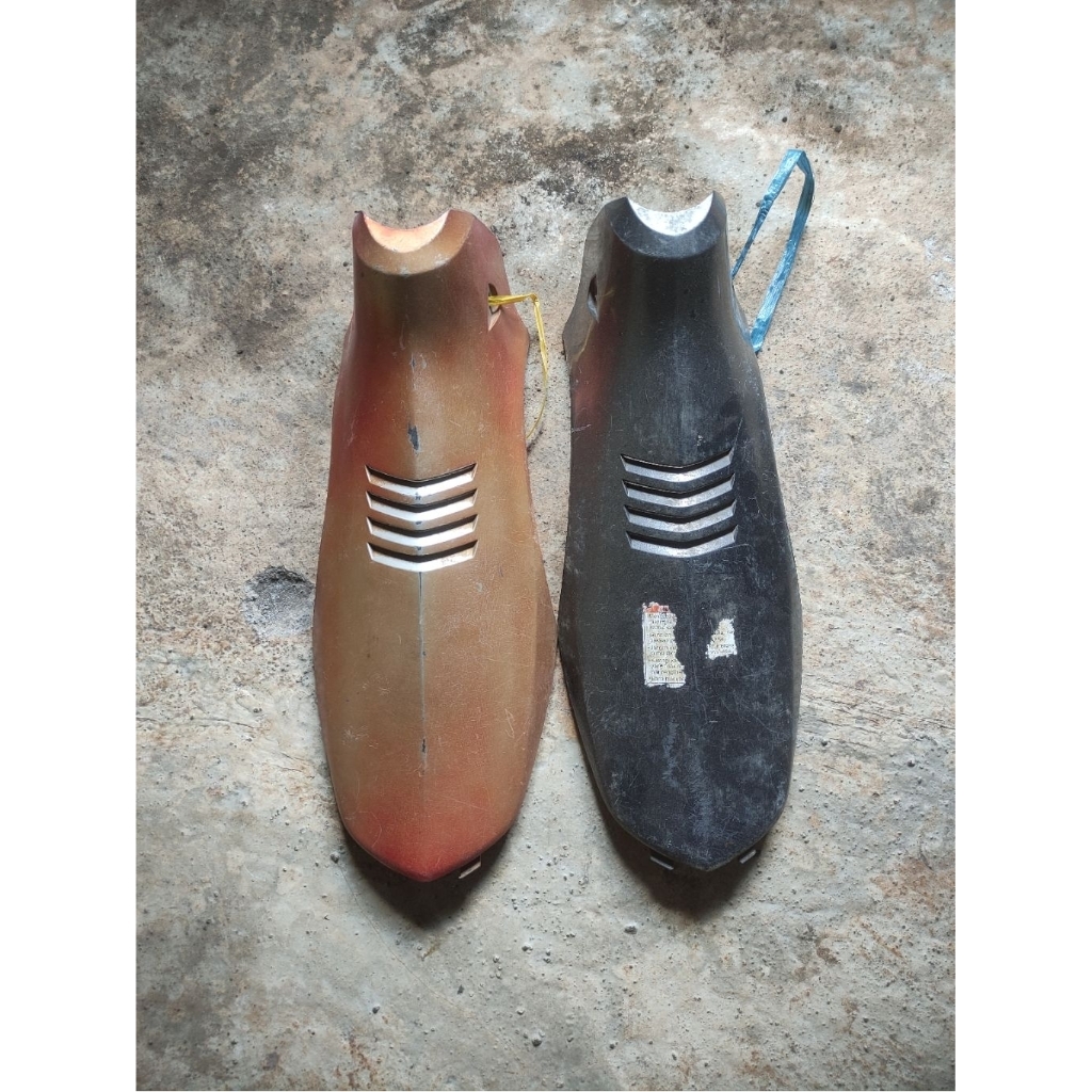 cover body tengah tutup karburasi suzuki satria FU ori copotan