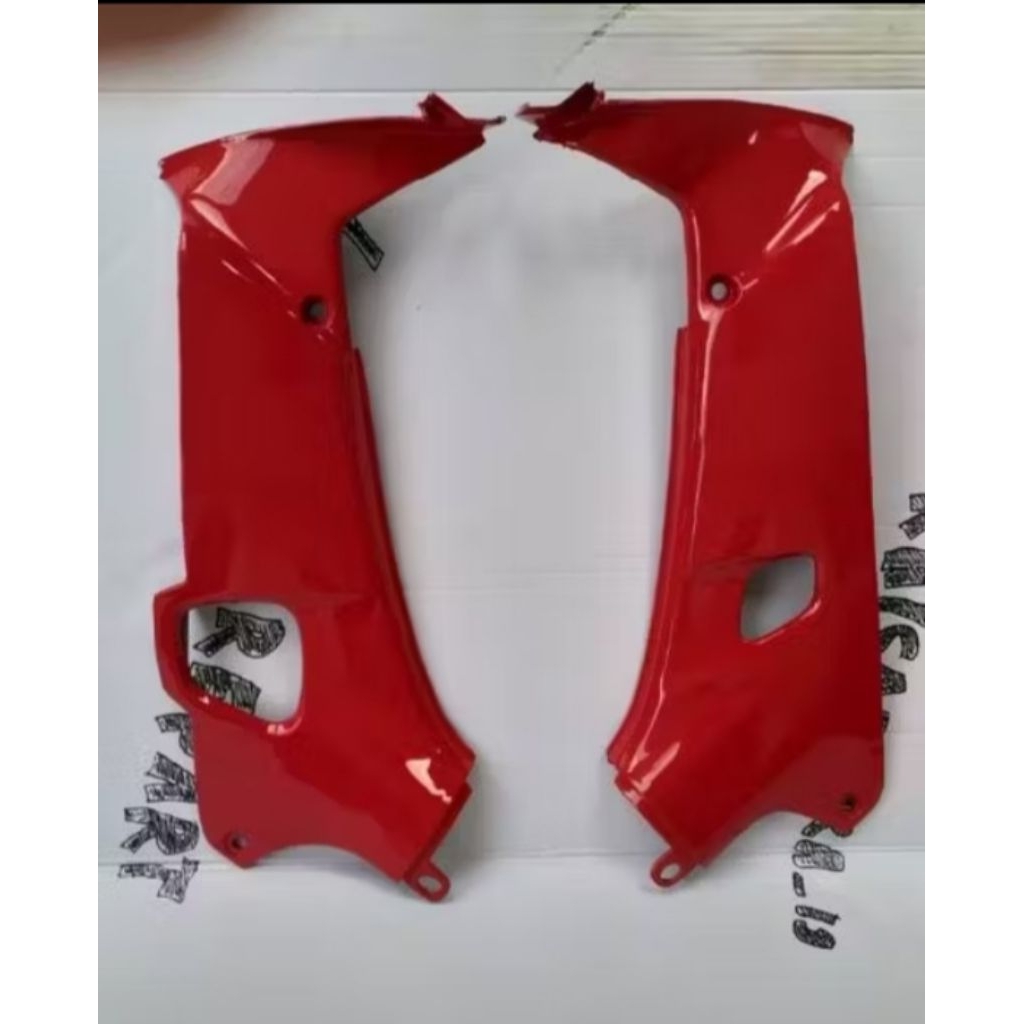 Cover sayap dalam motor Honda Supra x lama Supra fit lama Warna MERAH FERARI