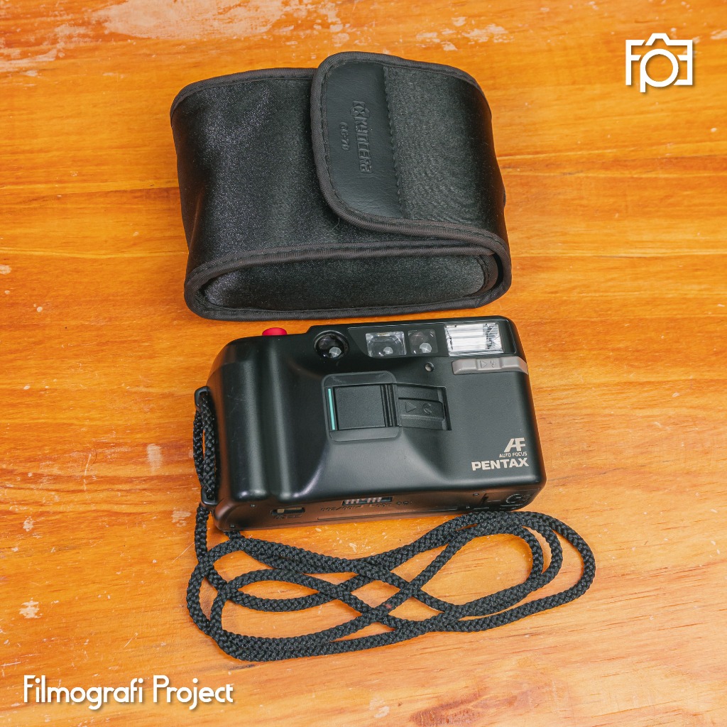 Pentax PC-303 - Kamera Pocket Point & Shoot Analog 35mm