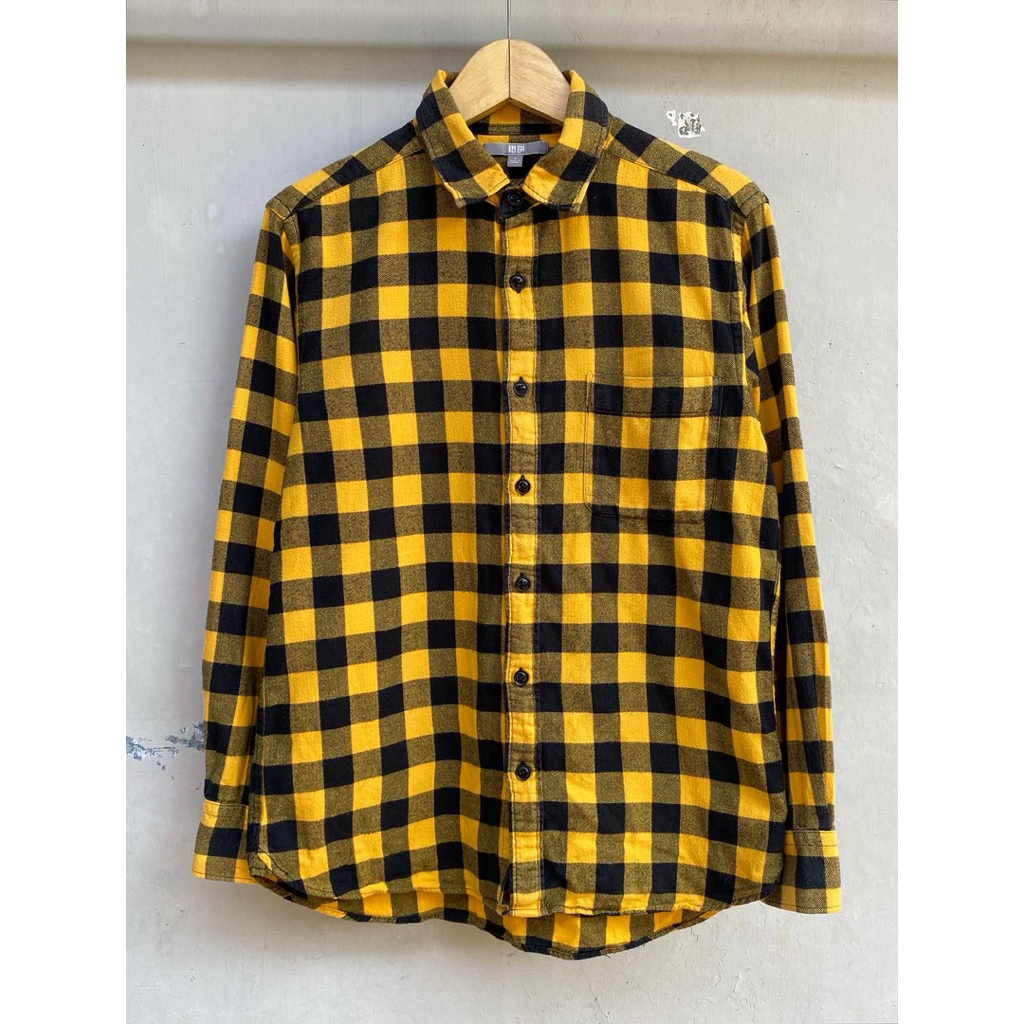 Kemeja Flannel Uniqlo Kuning Hitam