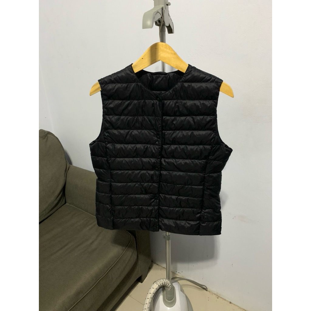 Uniqlo ultralight down jacket