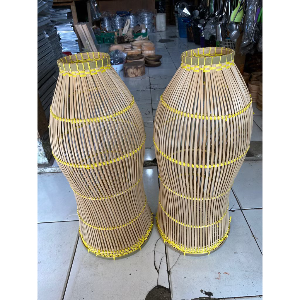 perangkap ikan bambu wuwuh bubu ikan tradisional bahan bambu/ Bubu Perangkap Ikan Bambu Tradisional 