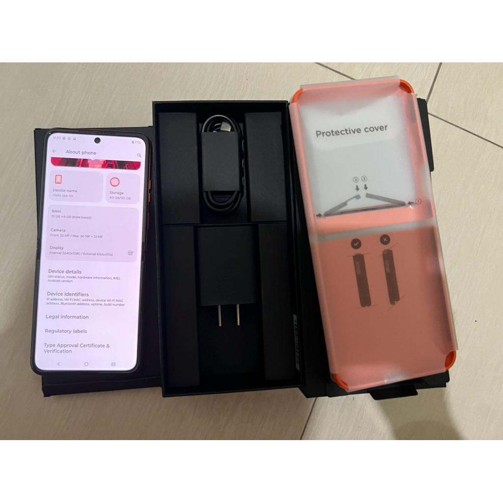 Motorola Razr 50 5G 12/512GB Ex Inter No cukai