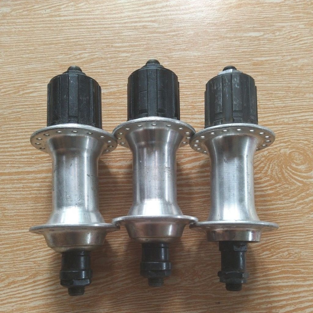 hub belakang Altus 32 hole vintage non stiker altus