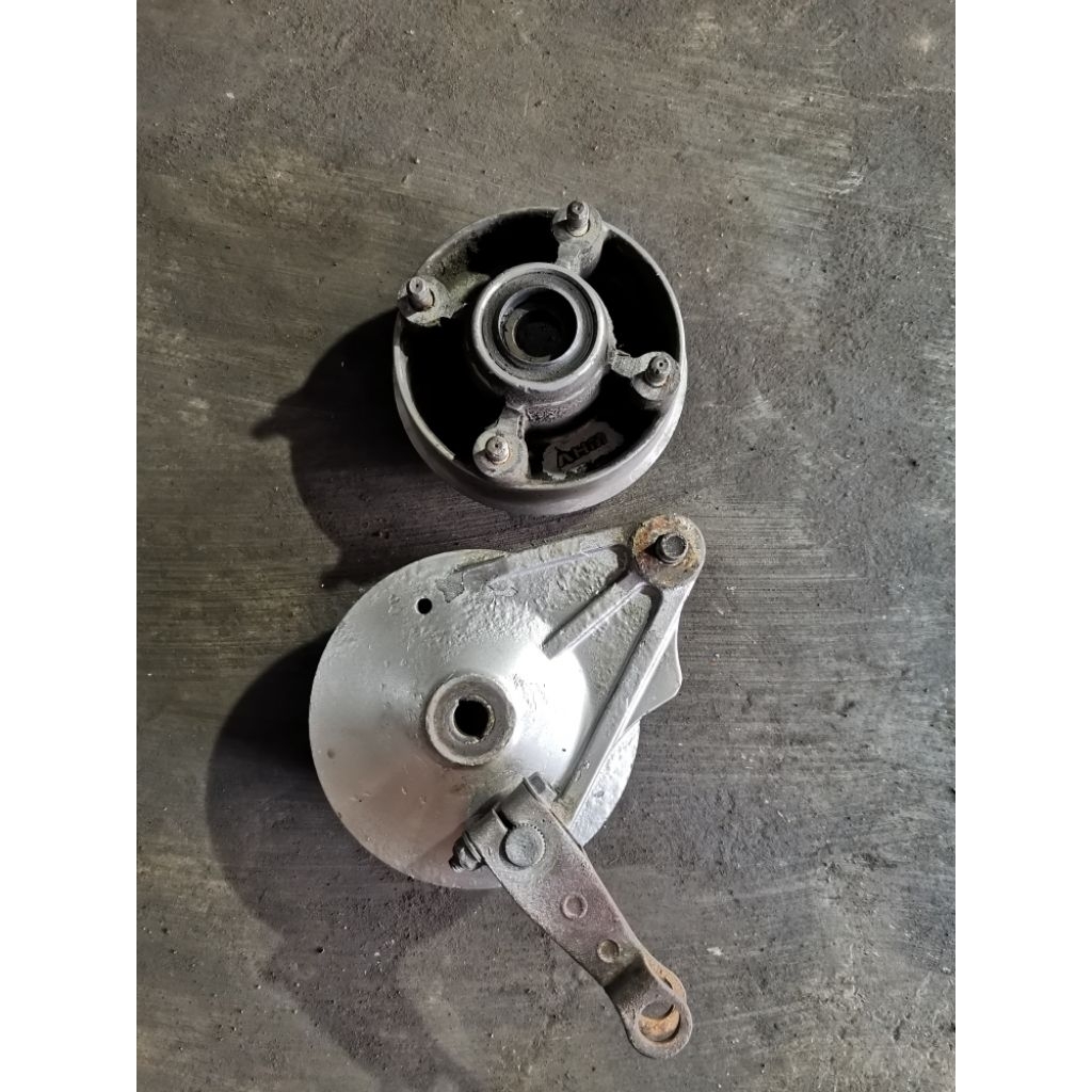 Tutup Tromol dan Napgir NAP GEAR Dudukan Gir Revo Lama Supra X 125 Supra Fit New Original copotan