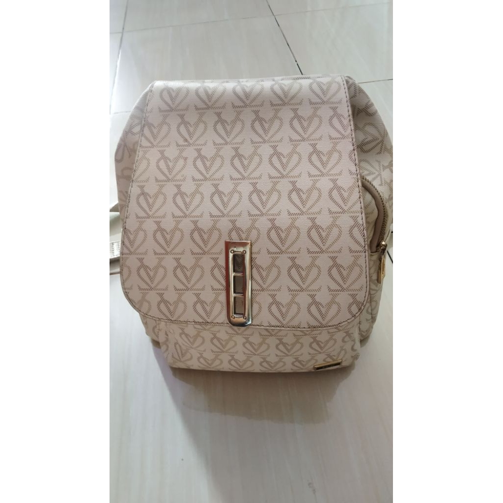 Preloved Enji Backpack
