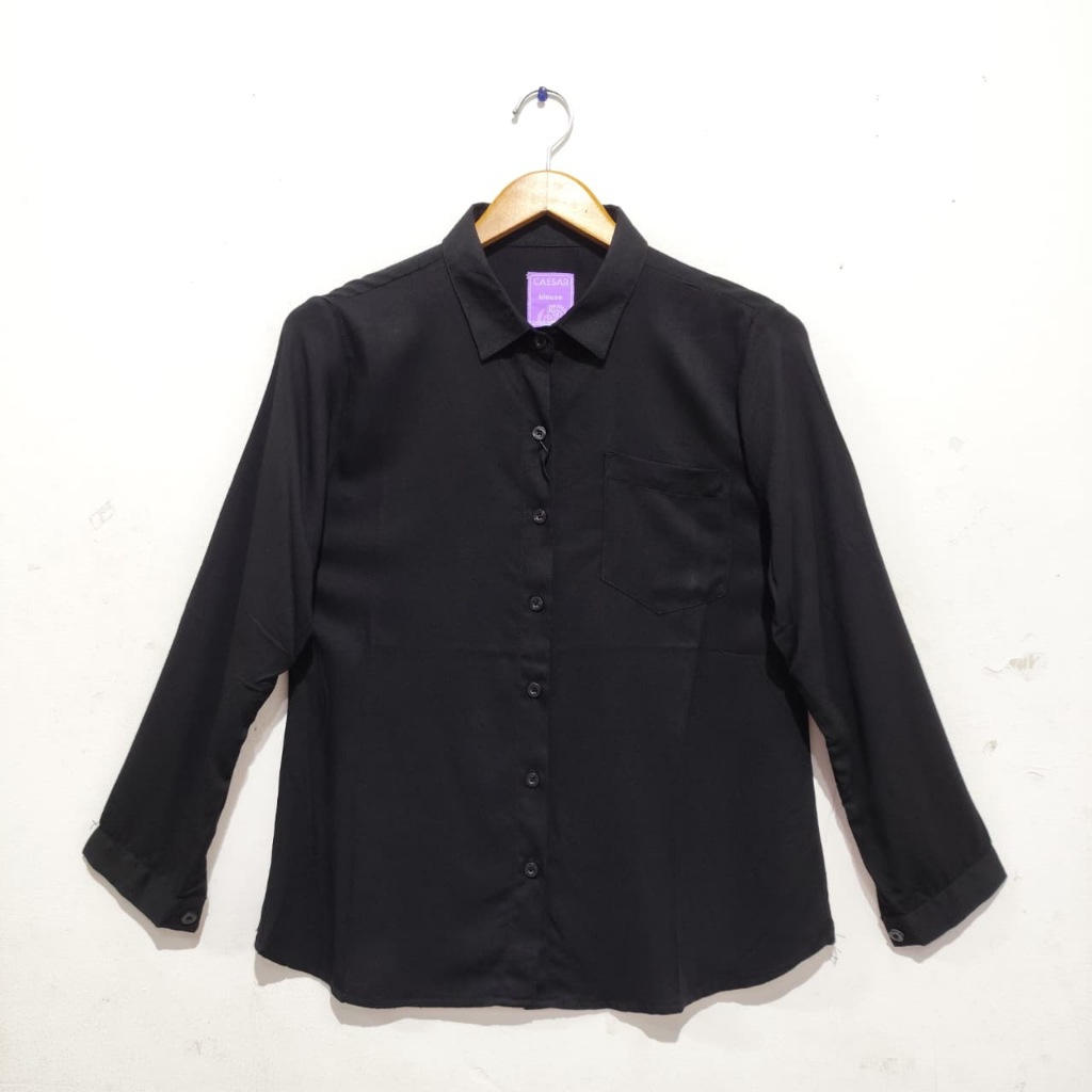 CAESAR Ladies Blus/Blouse Wanita Hitam Polos Lengan Panjang 923HT