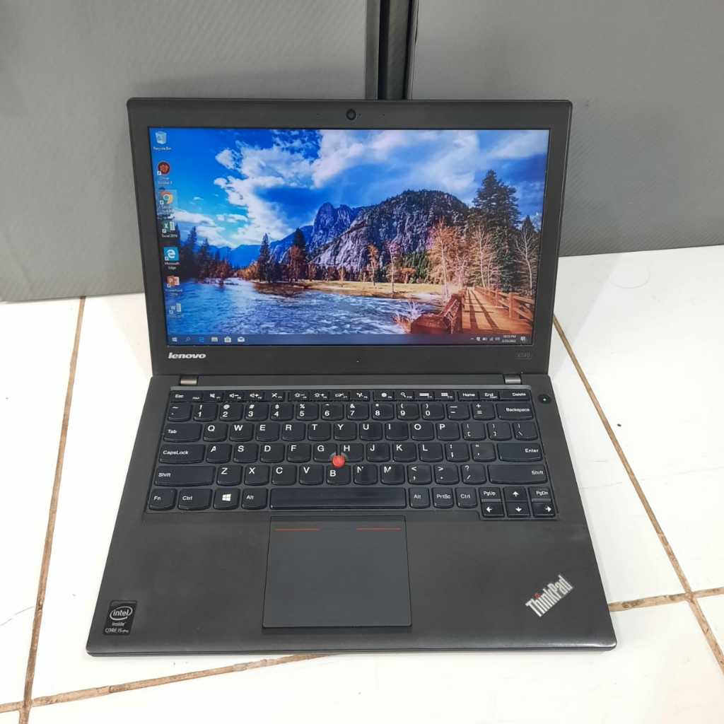 Laptop Lenovo Thinkpad X240, Core i5-4300U, Hd Graphics 5500, Ram 4Gb / Hdd 500Gb, Slim, Black