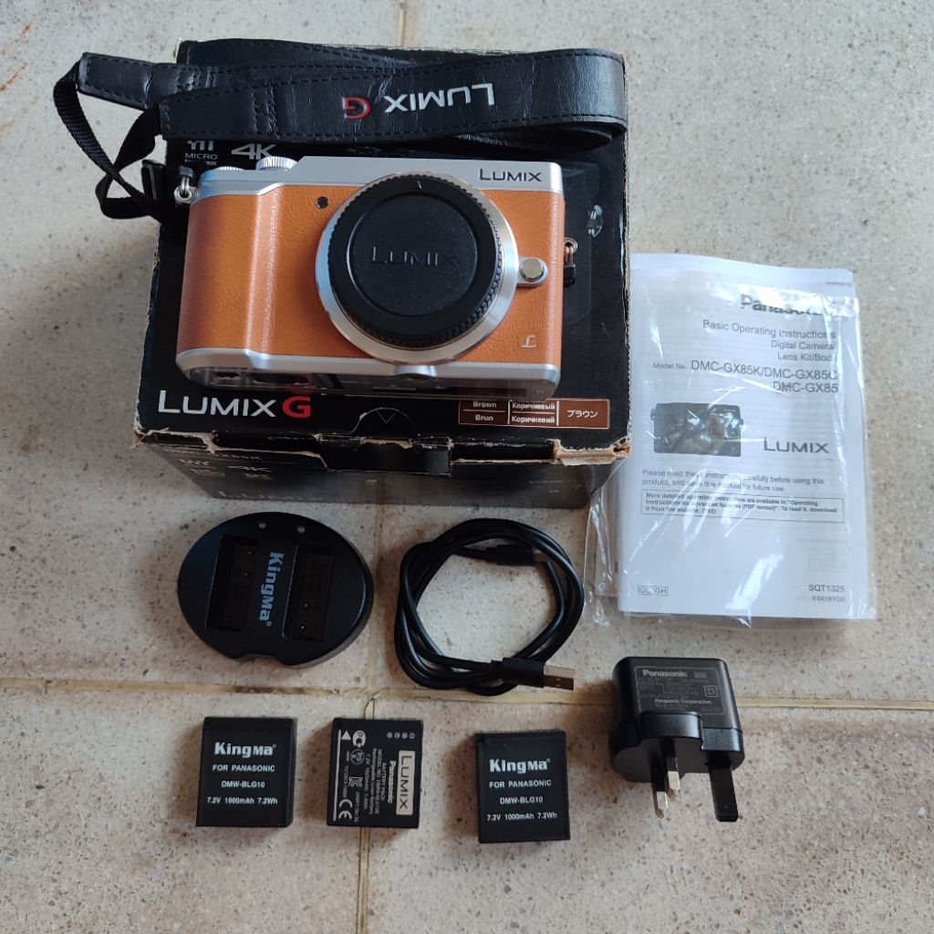 Lumix GX 85 Body Only Fullset Box Like New