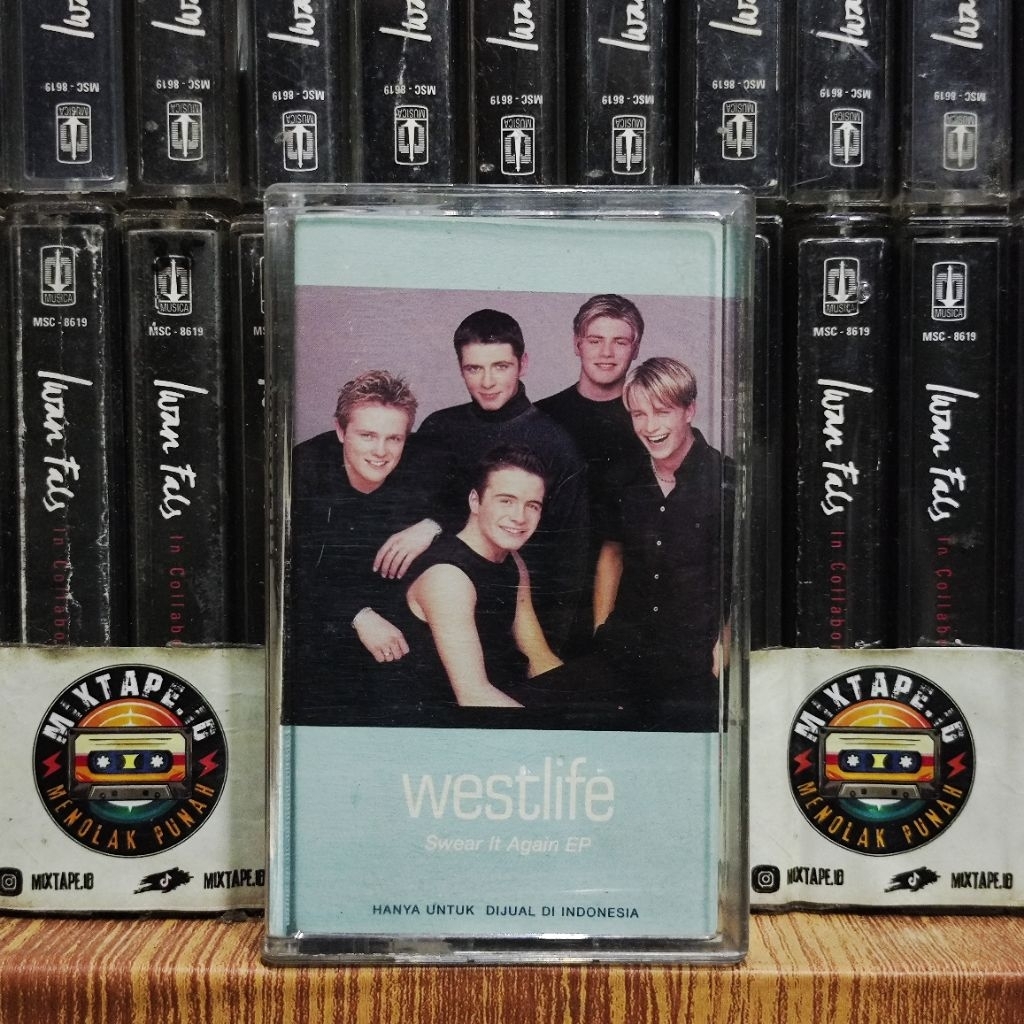 Kaset - Westlife - Swear It Again EP - Kaset Pita - Radio Tape - Radio - Pemutar Kaset - Retro - Cla