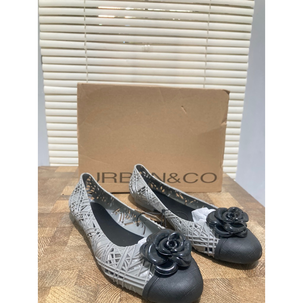 flat shoes bahan pvc jelly urban n co