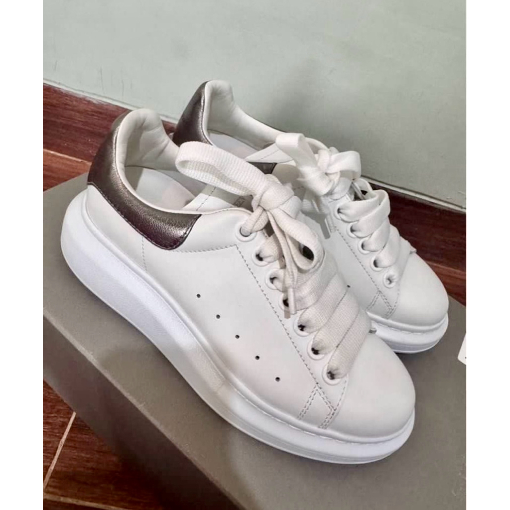 [PRELOVED] ALXNDR MCQ SNEAKERS PUTIH WANITA