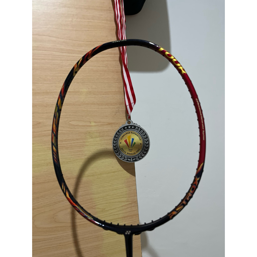 yonex astrox 99 tour