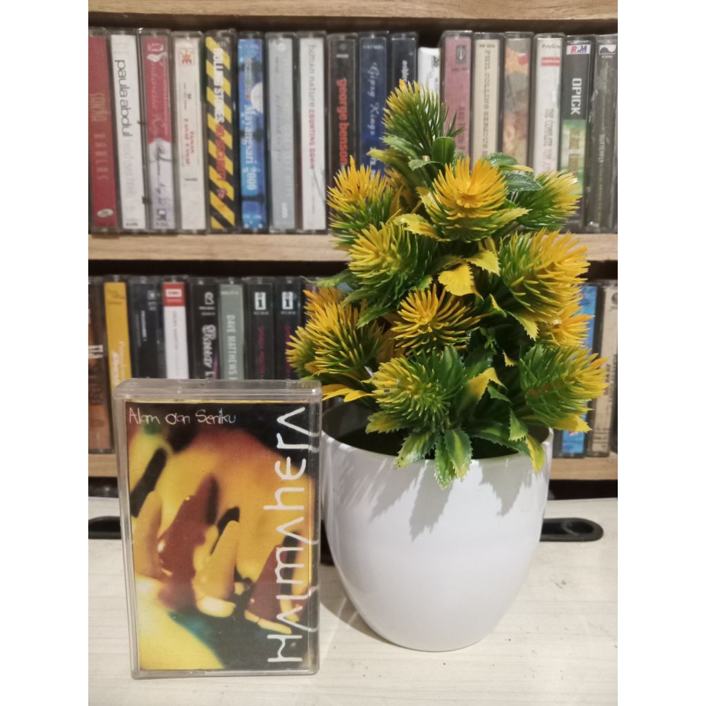 KASET HALMAHERA ALAM DAN SERIKU