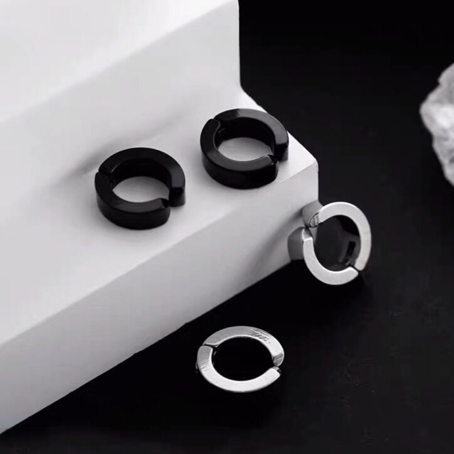 Anting Jepit Pria Wanita Korea Hitam Stainless 1 Pcs